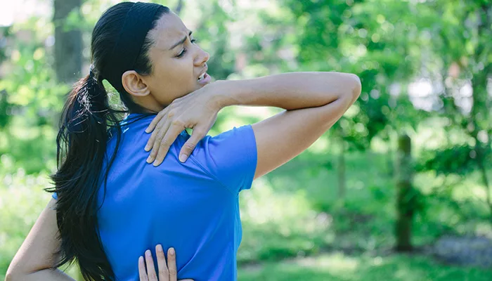 Zervikale Spondylitis: Symptome, Ursachen, Behandlung