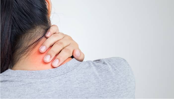 गर्दन दर्द की सर्जरी कब की जाती है?